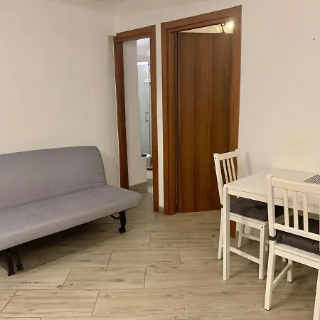 Modern Flat In The Centre Of 公寓