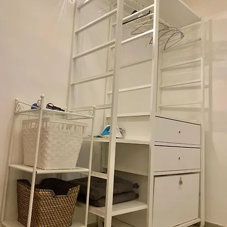 Lejlighed Modern Flat In The Centre Of