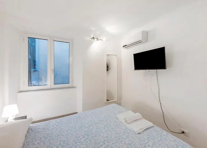Modern Flat In The Centre Of Apartman Genova